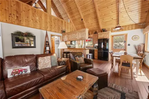 Living - 653 Temple, Big Bear Lake, CA 92315 photo 4 of 4