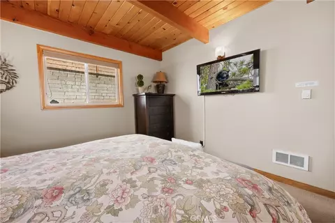 Bedroom - 653 Temple, Big Bear Lake, CA 92315 photo 2 of 9