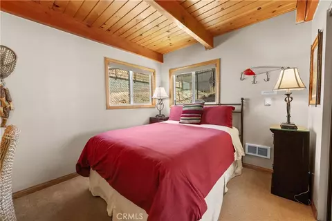 Bedroom - 653 Temple, Big Bear Lake, CA 92315 photo 4 of 9