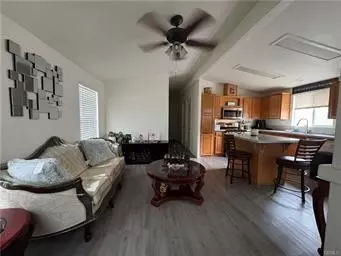 1460 E 6th St #4, Beaumont, CA 92223 photo 3