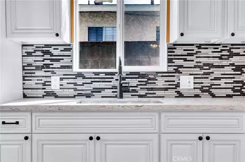 Kitchen - 2146 E Lucien, Compton, CA 90222 photo 3 of 5