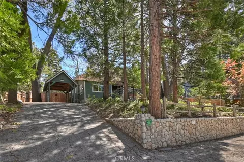 Exterior - 295 Sunset, Lake Arrowhead, CA 92352 photo 2 of 14