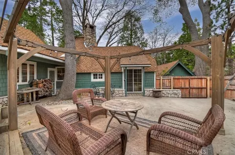 Exterior - 295 Sunset, Lake Arrowhead, CA 92352 photo 10 of 14