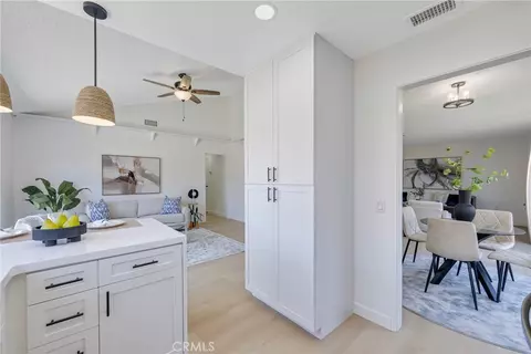 Entry Way - 2845 Roncador, Riverside, CA 92503 photo 3 of 8