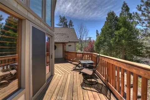 Exterior - 415 Golf Crse, Lake Arrowhead, CA 92352 photo 8 of 11