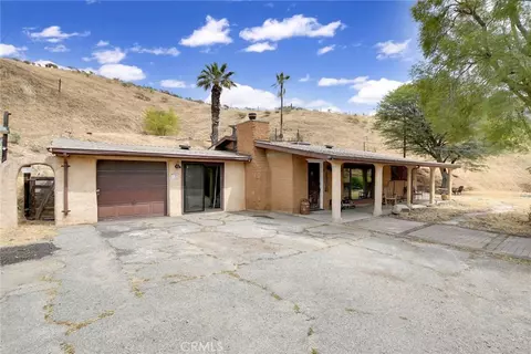 7530 Reche Cyn, Colton, CA 92324