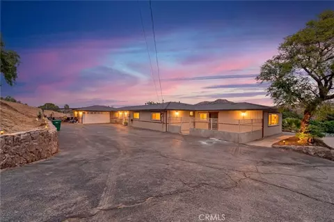 1820 Corona Ave, Norco, CA 92860