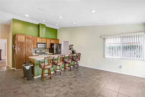 Kitchen - 1535 E Hazeltine, Ontario, CA 91761 photo 1 of 2