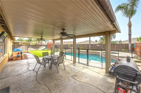 Exterior - 1659 Mariposa Pl, Beaumont, CA 92223 photo 5 of 11