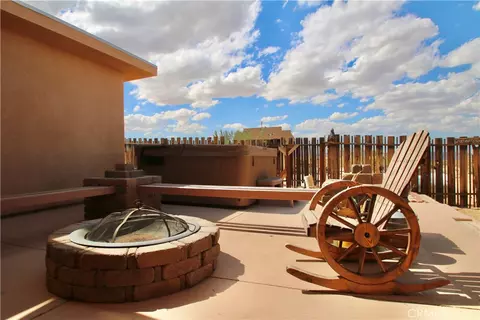 Exterior - 1910 Artesia Ave, Landers, CA 92285 photo 8 of 11