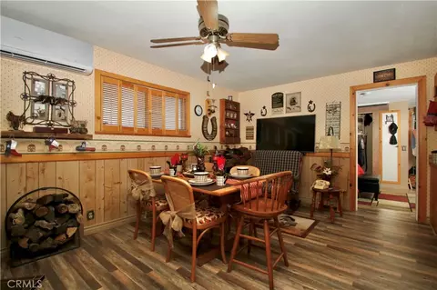 Dining - 1910 Artesia Ave, Landers, CA 92285 photo 1 of 1
