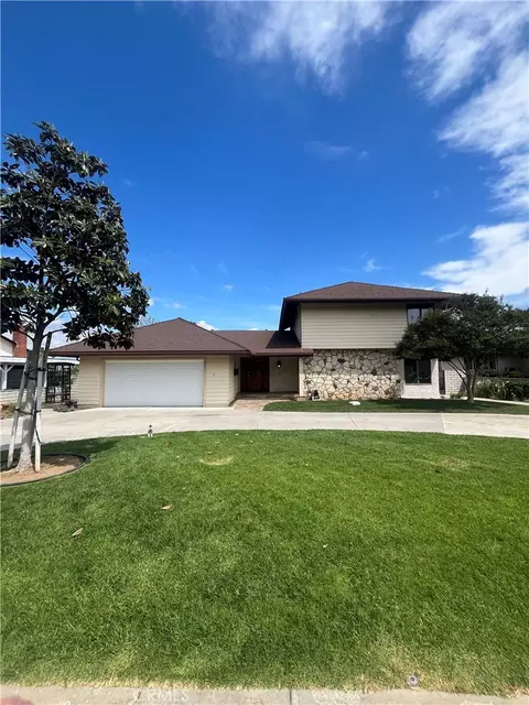 2021 Pine Crst, Corona, CA 92882