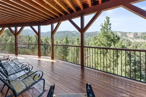 Exterior - 43565 Wolf, Big Bear Lake, CA 92315 photo 8 of 9