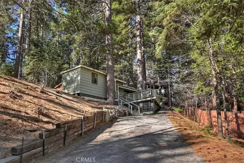 Exterior - 2452 Spring, Running Springs, CA 92382 photo 8 of 10