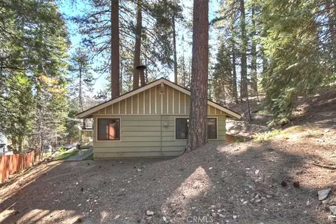 Exterior - 2452 Spring, Running Springs, CA 92382 photo 6 of 10