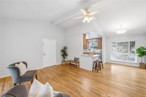 Living - 186 N N Ctr, Redlands, CA 92373 photo 4 of 6