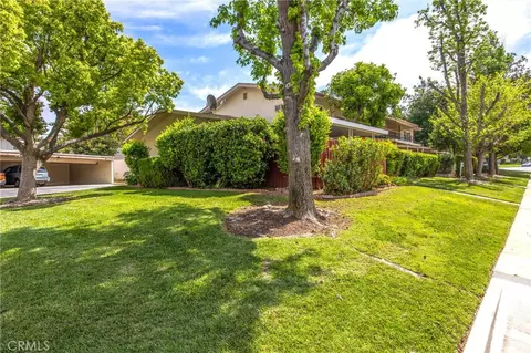 Exterior - 186 N N Ctr, Redlands, CA 92373 photo 4 of 5