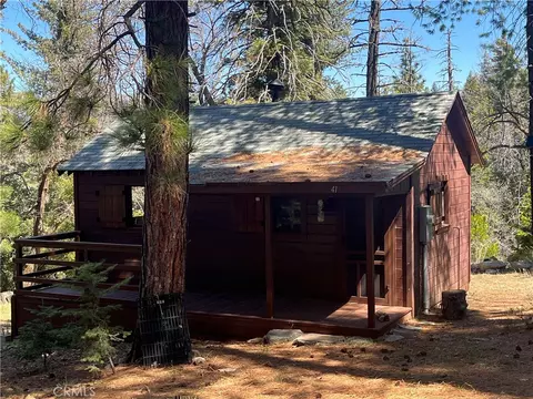 41 Stetson Crk, Angelus Oaks, CA 92305