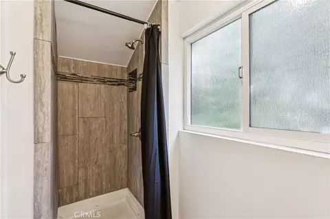 Bath - 355 Hartman Cir, Cedarpines Park, CA 92322 photo 4 of 7