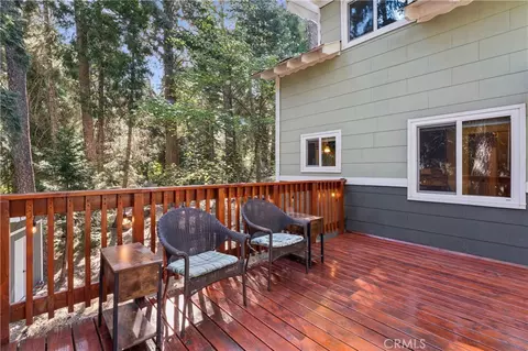 Exterior - 355 Hartman Cir, Cedarpines Park, CA 92322 photo 5 of 10