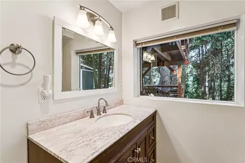 Bath - 355 Hartman Cir, Cedarpines Park, CA 92322 photo 7 of 7