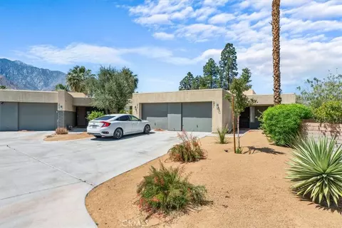 2971 E Sunflower Cir E, Palm Springs, CA 92262