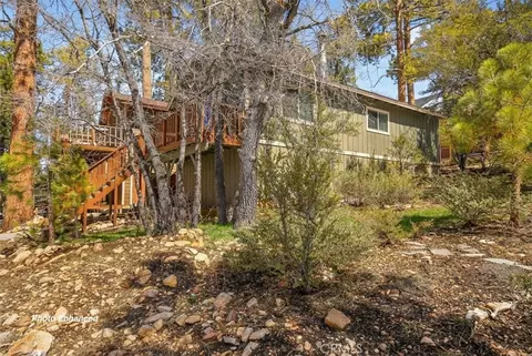 Exterior - 861 Kern Ave, Sugarloaf, CA 92386 photo 3 of 4