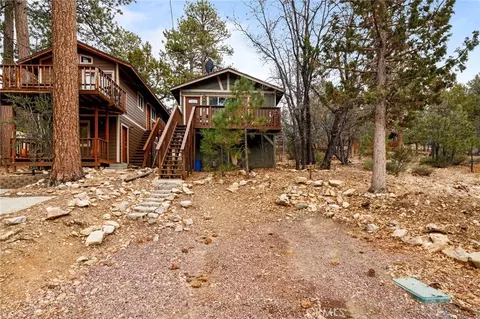 861 Kern Ave, Sugarloaf, CA 92386