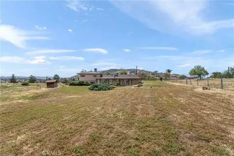 Exterior - 10207 Juniper Ave, Yucaipa, CA 92399 photo 12 of 16