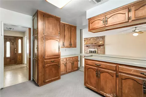 Entry Way - 10207 Juniper Ave, Yucaipa, CA 92399 photo 2 of 4