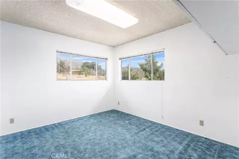 Bedroom - 10207 Juniper Ave, Yucaipa, CA 92399 photo 6 of 9