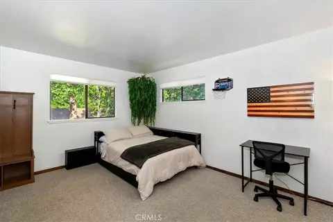 Bedroom - 905 Jungfrau, Crestline, CA 92325 photo 4 of 5