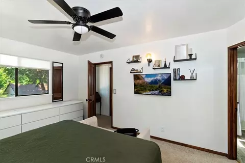 Bedroom - 905 Jungfrau, Crestline, CA 92325 photo 3 of 5