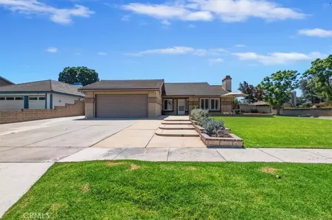 1309 Oxford Cir, Corona, CA 92878