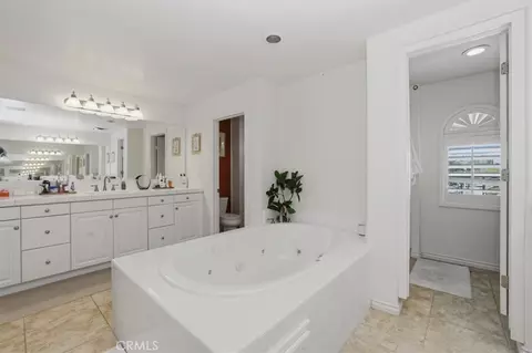 Bath - 1056 Tyler, Upland, CA 91784 photo 4 of 4