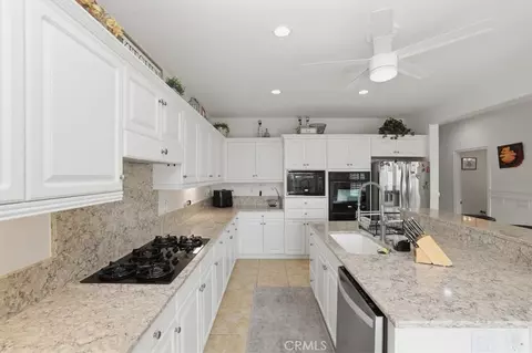Kitchen - 1056 Tyler, Upland, CA 91784 photo 4 of 5