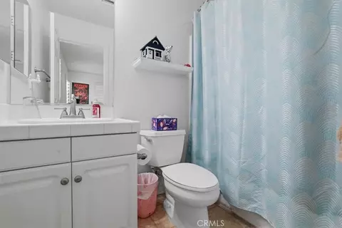 Bath - 1056 Tyler, Upland, CA 91784 photo 3 of 4