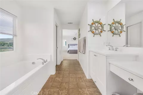 26130 Plumcot Dr, Corona, CA 92883 photo 32
