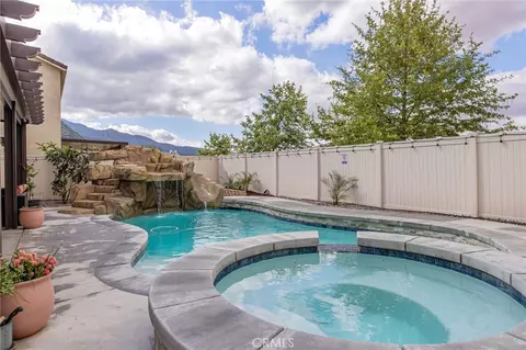 26130 Plumcot Dr, Corona, CA 92883 photo 36