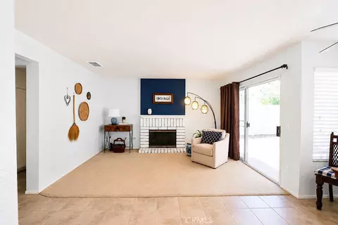 Living - 9057 Mandarin Ln, Riverside, CA 92508 photo 6 of 6