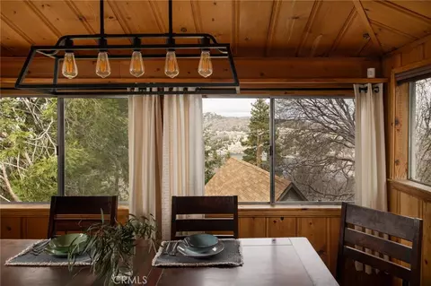 Dining - 29196 Lake Brook Ave, Cedar Glen, CA 92321 photo 2 of 2