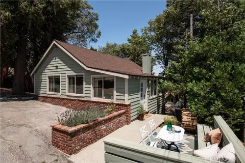 Exterior - 29196 Lake Brook Ave, Cedar Glen, CA 92321 photo 1 of 6