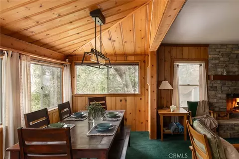 29196 Lake Brook Ave, Cedar Glen, CA 92321