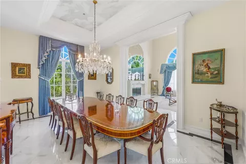 Dining - 30573 E Sunset S, Redlands, CA 92373 photo 2 of 3