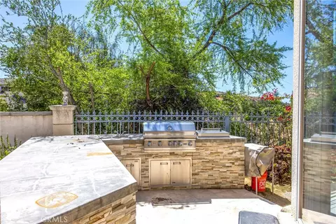 Exterior - 30573 E Sunset S, Redlands, CA 92373 photo 4 of 10