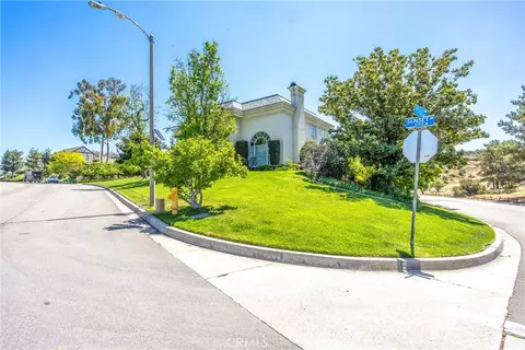 Exterior - 30573 E Sunset S, Redlands, CA 92373 photo 3 of 10