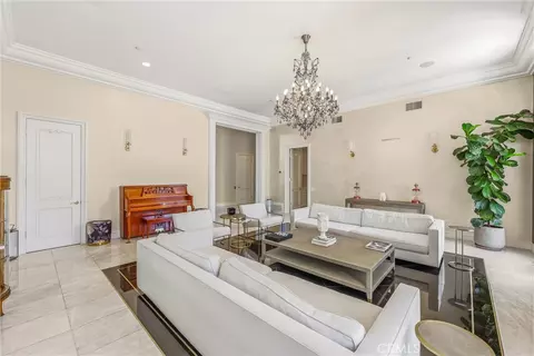 Living - 30573 E Sunset S, Redlands, CA 92373 photo 7 of 8