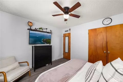 Bedroom - 527 Nottingham Dr, Redlands, CA 92373 photo 4 of 8