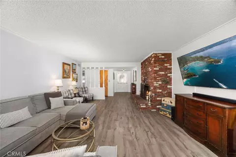 Other - 527 Nottingham Dr, Redlands, CA 92373 photo 2 of 7