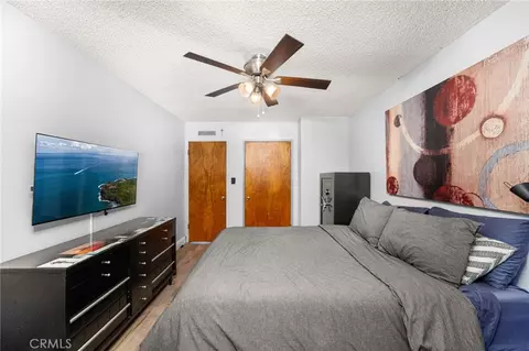 Bedroom - 527 Nottingham Dr, Redlands, CA 92373 photo 6 of 8